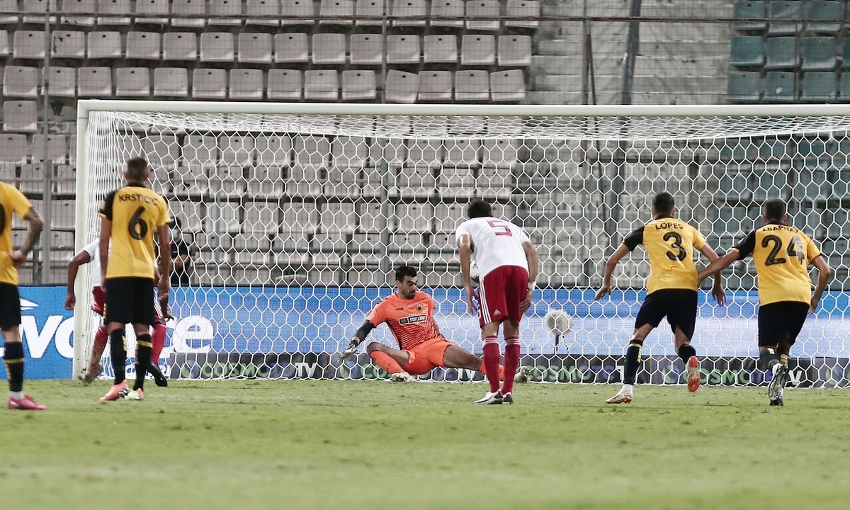 ΑΕΚ – Ολυμπιακός: Χαμένο πέναλτι ο Ελ Αραμπί – Σωτήρας για την Ένωση ο Τσιντώτας (vid)