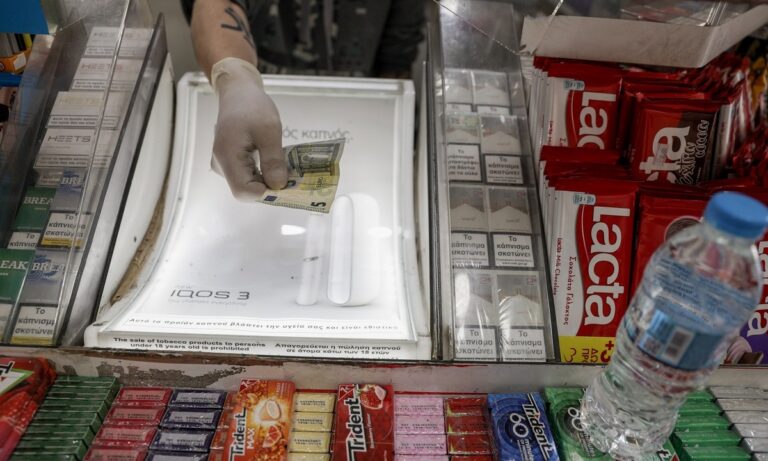 Κορονοϊός: Ο Χαρδαλιάς απαγορεύει την πώληση αλκοόλ μετά τα μεσάνυχτα!