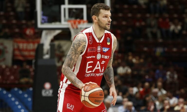 Αρμάνι: Χάνει τον Μίτσοφ για τουλάχιστον ένα μήνα