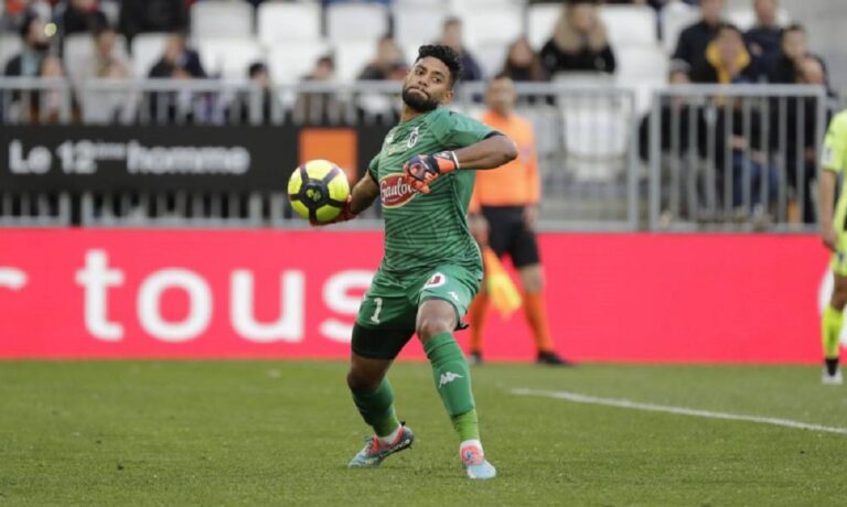 Βρήκε τερματοφύλακα ο Άρης! Έρχεται στη Θεσσαλονίκη ο Ζακαρί Μπουσέ (vids+stats)