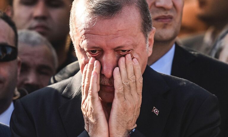 Ερντογάν: Τρέχει να προλάβει τις κυρώσεις! (vids)