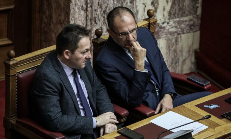 Super League 2 / Football League: Συνάντηση με Γεραπετρίτη – Πέτσα για ΕΡΤ