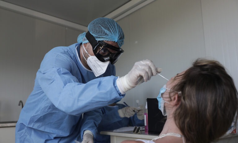 Κορονοϊός ΕΟΔΥ: 4 θάνατοι – 269 κρούσματα