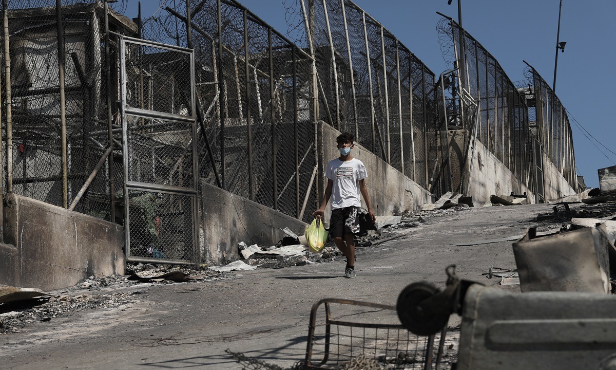Μόρια: Συνεχίζονται οι αντιδράσεις –  Τέλος το ΚΥΤ λένε κάτοικοι και μετανάστες