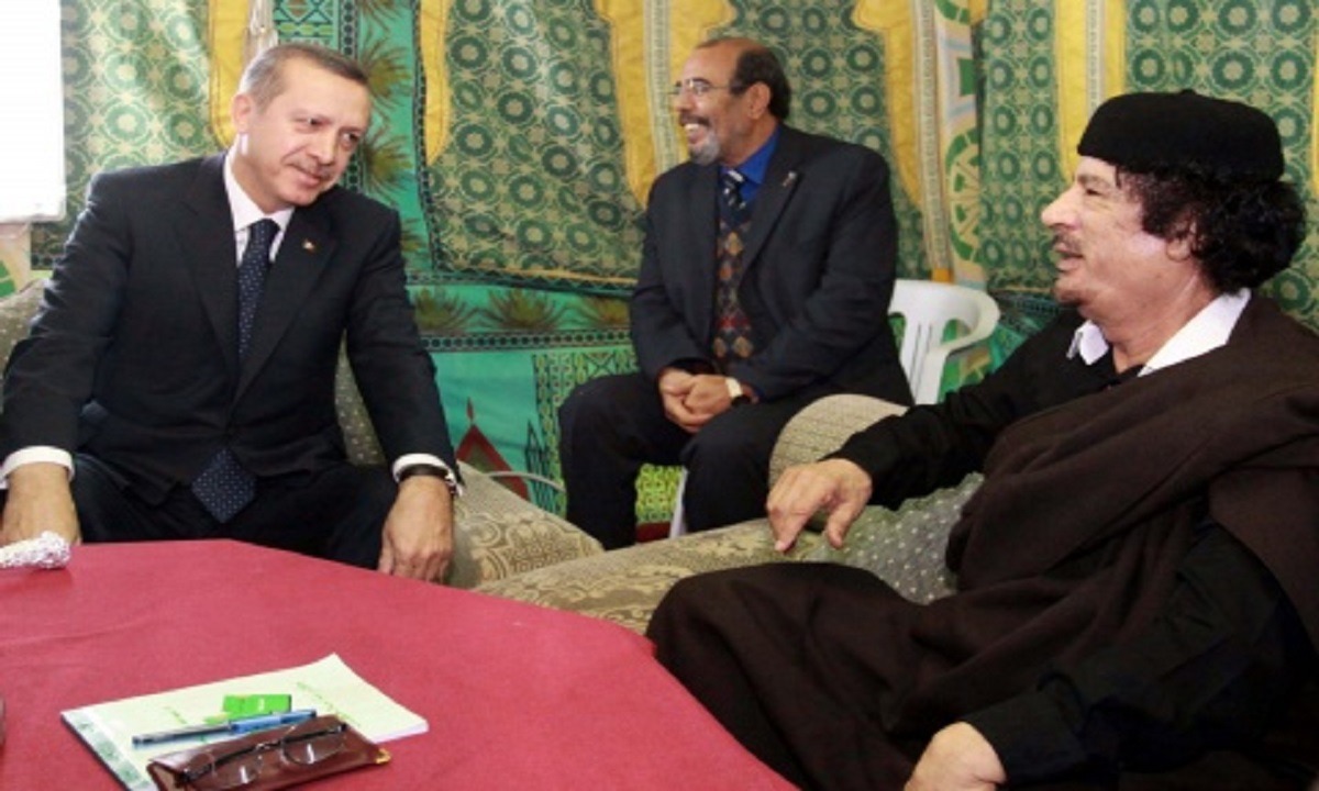 Τουρκία: Στα βήματα του Καντάφι ο Ερντογάν – Αν κάνει το λάθος τελείωσε