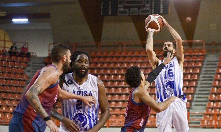 Λάρισα- Ιωνικός Νικαίας LIVE