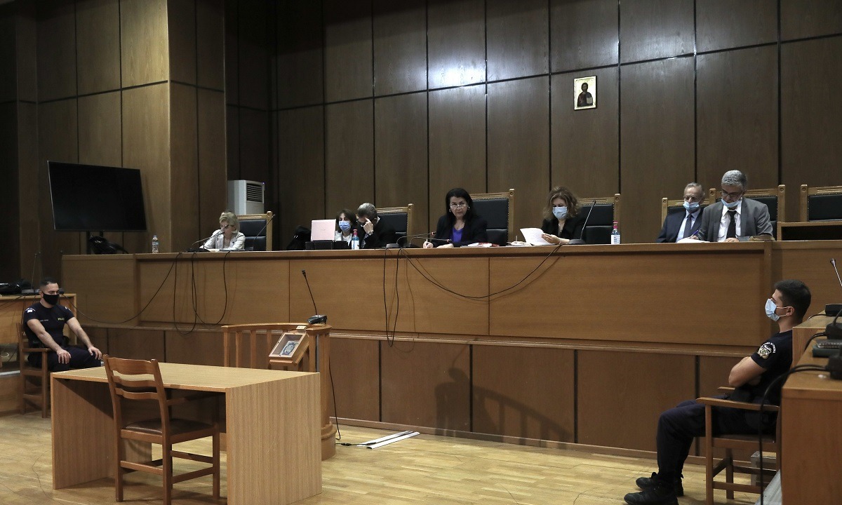 Δίκη Χρυσής Αυγής: Τη Δευτέρα (12/10) η απόφαση για τα ελαφρυντικά και τις ποινές