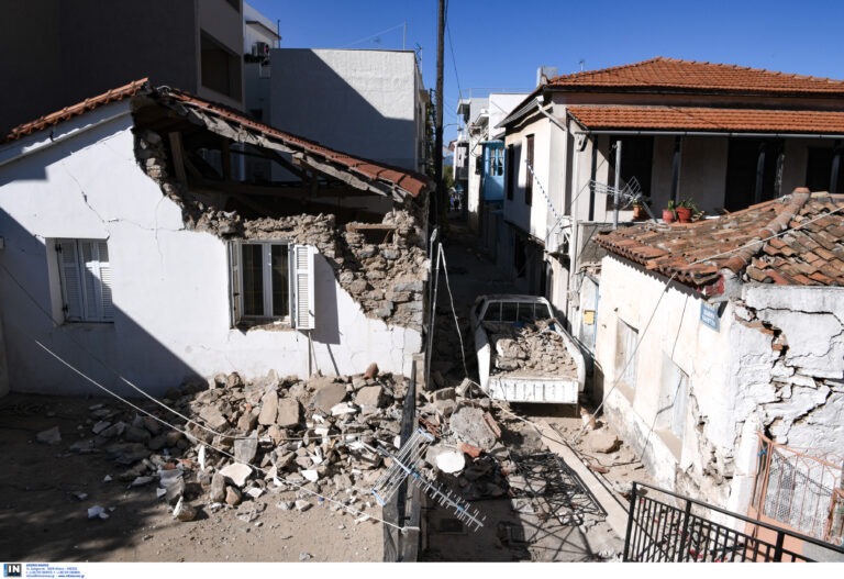 Ελλάδα…η χώρα στην οποία μπορείς να πεθάνεις ασφαλής φορώντας μάσκα…από πτώση τοίχου