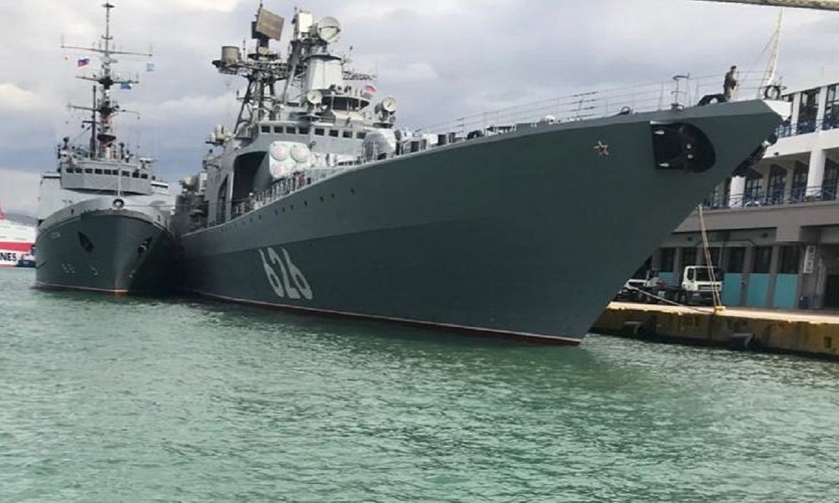 Πειραιάς: Κατέπλευσε το επιβλητικό Ρωσικό πολεμικό «Vice Admiral Kulakov»
