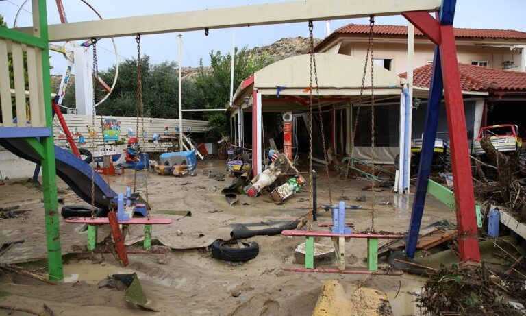 Κρήτη: Εικόνες «βιβλικής» καταστροφής από την κακοκαιρία