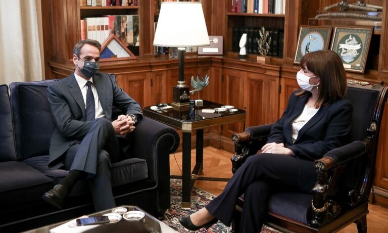 Μητσοτάκης: Το απόγευμα θα ανακοινώσει τα νέα μέτρα – Ποια είναι στο τραπέζι