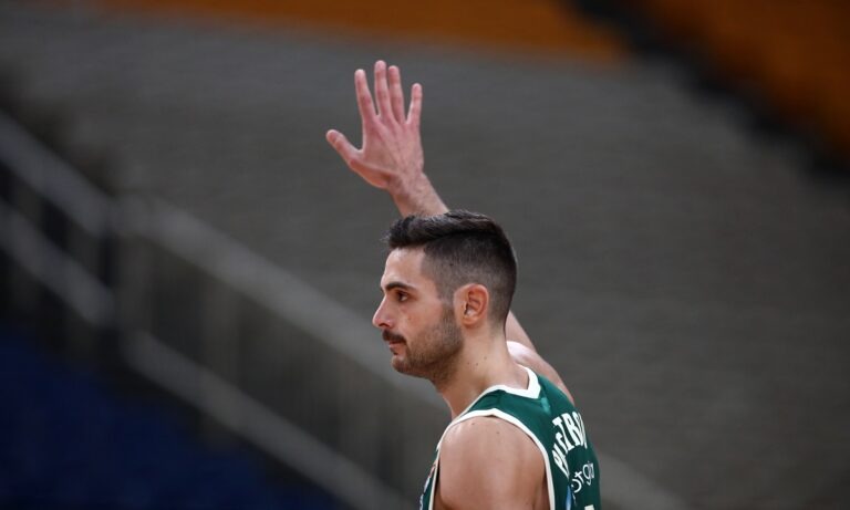 Παναθηναϊκός: Συνεχίζουν τη θεραπεία Παπαπέτρου- Σάικς