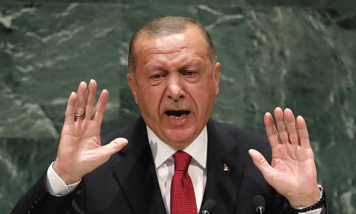 Ερντογάν: «Όποιος απλώσει χέρι στην Τουρκία θα του το κόψουμε, τα όνειρα θα γίνουν εφιάλτες»