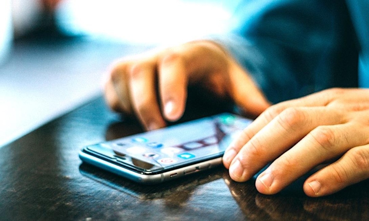 SMS-Απάτη: Του έκλεψαν 12.000 ευρώ από τον τραπεζικό λογαριασμό!