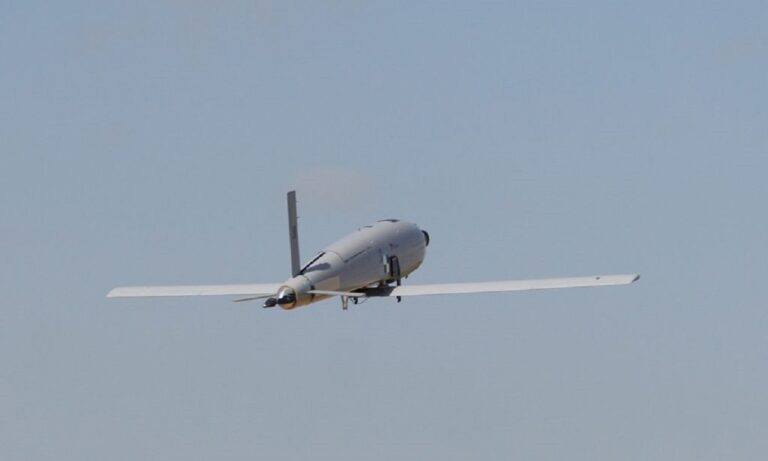 Ναγκόρνο Καραμπάχ: Ισραηλινό καμικάζι drone έπεσε σε αυτοκίνητο παπά – Δείτε τι έγινε