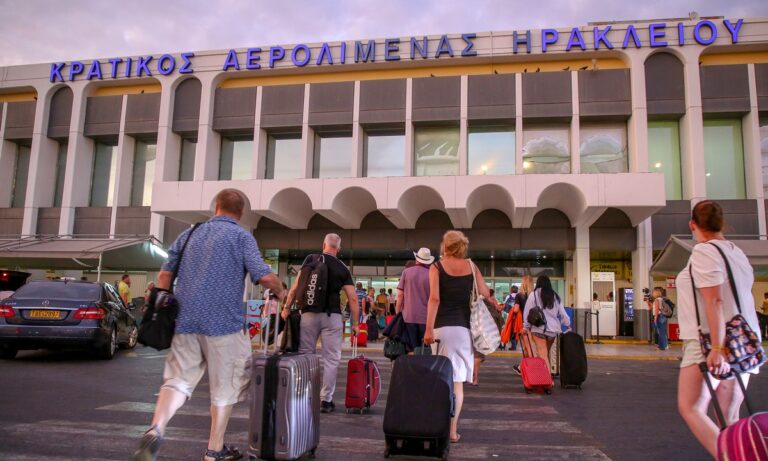 Άνοιξε το αεροδρόμιο Ηρακλείου – Αποκαταστάθηκαν οι ζημιές από την κακοκαιρία