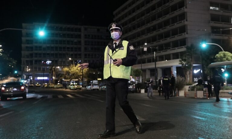 Απαγόρευση κυκλοφορίας: Έρημη πόλη η Αθήνα τα ξημερώματα της Κυριακής