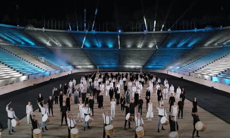 «Ας κρατήσουν οι χοροί»: Το εντυπωσιακό κλιπ για τα 200 χρόνια από την Ελληνική Επανάσταση