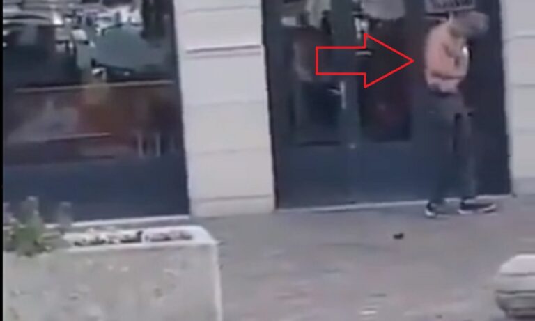 Γαλλία: Η στιγμή του πυροβολισμού πό άνδρες της γαλλικής Αστυνομίας ισλαμιστή με μαχαίρι στην Αβινιόν καταγράφηκε σε βίντεο από περαστικό.