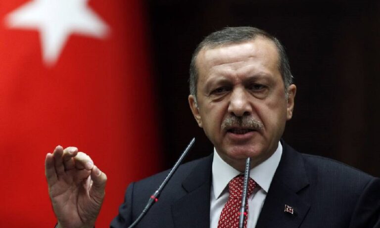 Ερντογάν σε ΗΠΑ: «Δεν ξέρετε με ποιον έχετε να κάνετε, δεν μπορούμε να περιμένουμε τις κυρώσεις»
