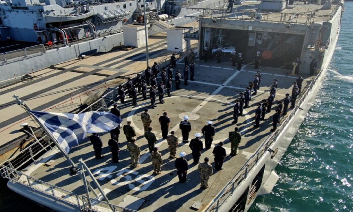 Ελλάδα: Πραγματοποιήθηκε την ΔΕυτέρα στη Ναυτική Βάση Ταράντα της Ιταλίας η ανάληψη καθηκόντων Διοικητού Εν Πλω (COM FHQ) Β΄ εξαμήνου 2020 της επιχείρησης «IRINI»