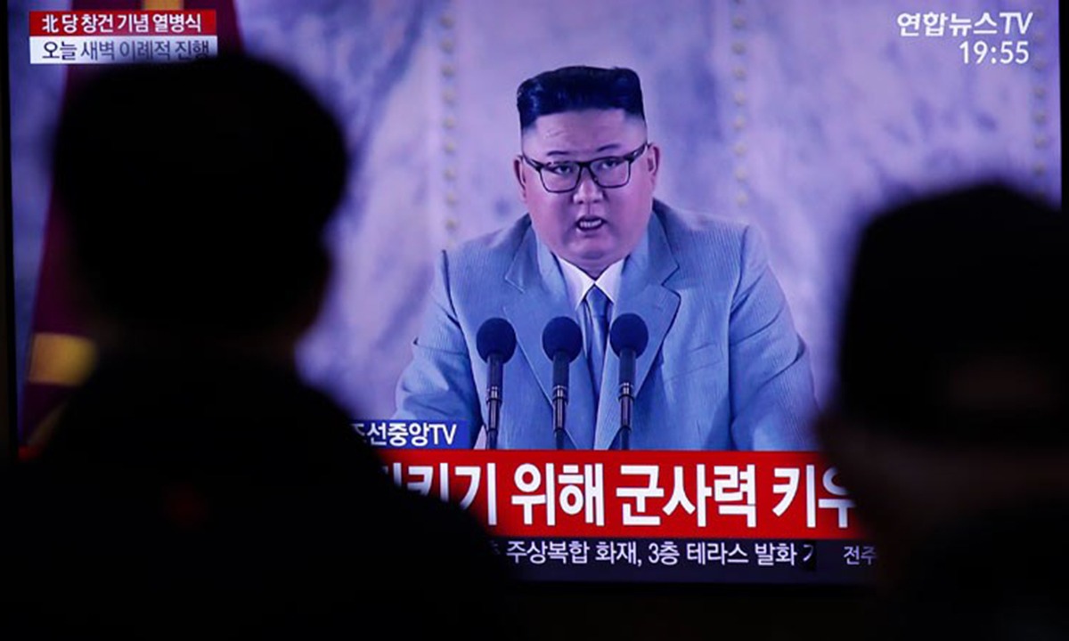 Κιμ Γιονγκ Ουν: «Ούτε ένας Βορειοκορεάτης δεν έχει κορονοϊό»