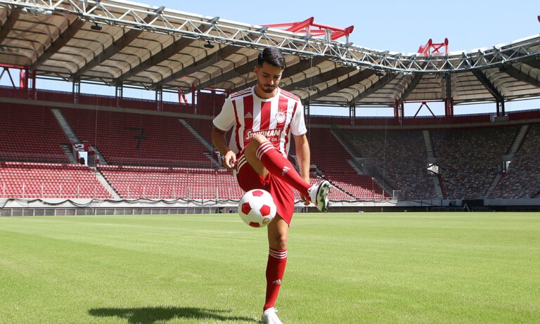 Ολυμπιακός: Η πρώτη εμφάνιση του Πέπε στα ερυθρόλευκα