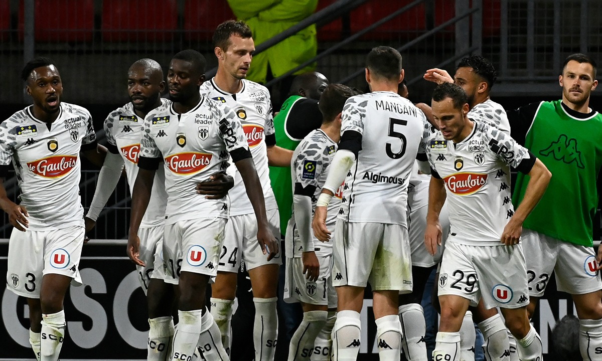 Ρεν – Ανζέ 1-2: Την… έριξε από την κορυφή ο Μπουφάλ!