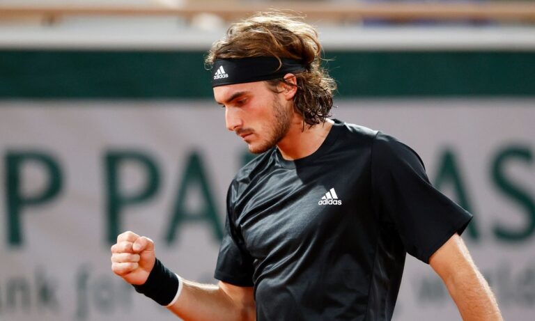 Τσιτσιπάς από «ατσάλι»: Για πρώτη φορά στους «8» του Roland Garros!