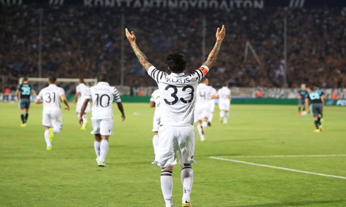 Αθανασιάδης: «Με στιγμάτισε το ματς με τον Άγιαξ – Έκανα λάθη σαν παιδί»