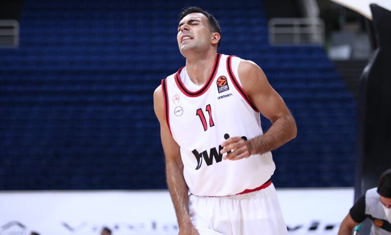 Ολυμπιακός: Εκτός Σλούκας και Ζαν Σαρλ