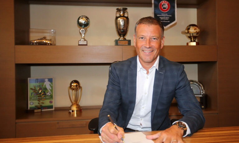 Alert: Referee review, αγνοείται!