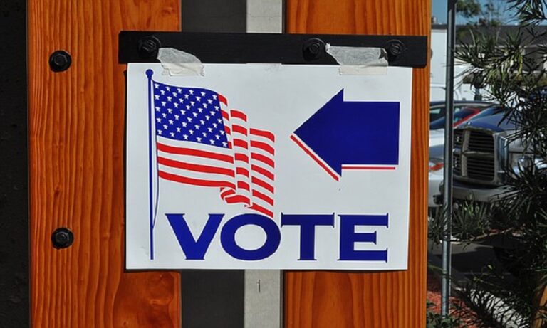 Aμερικανικές εκλογές 2020: Τι είναι το Drive-Thru Voting