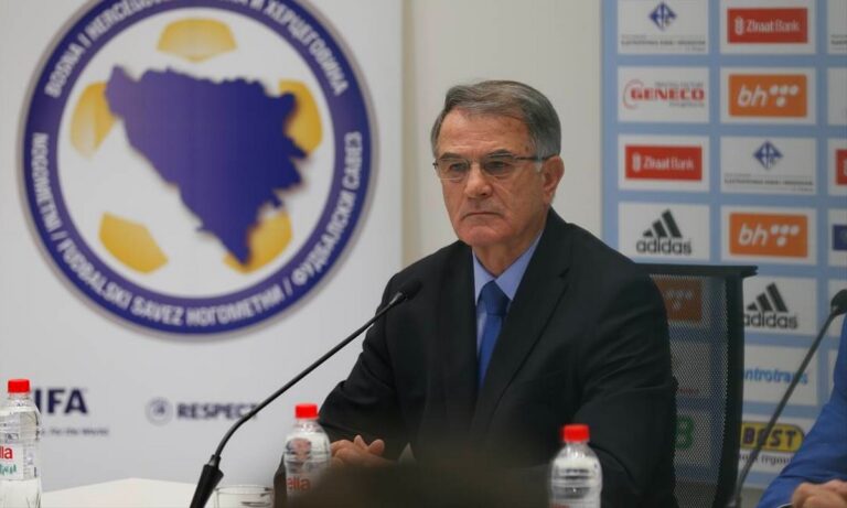 Ντούσαν Μπάγεβιτς: «Τελειώνει» από την Εθνική Βοσνίας