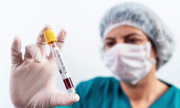 Πιερρακάκης: «Ραντεβού με sms για το εμβόλιο κορονοϊού – Κατάθεση πινακίδων με ένα κλικ»