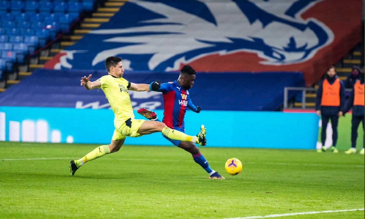 Premier League: «Χτύπησε» στο φινάλε η Νιούκαστλ (vid)