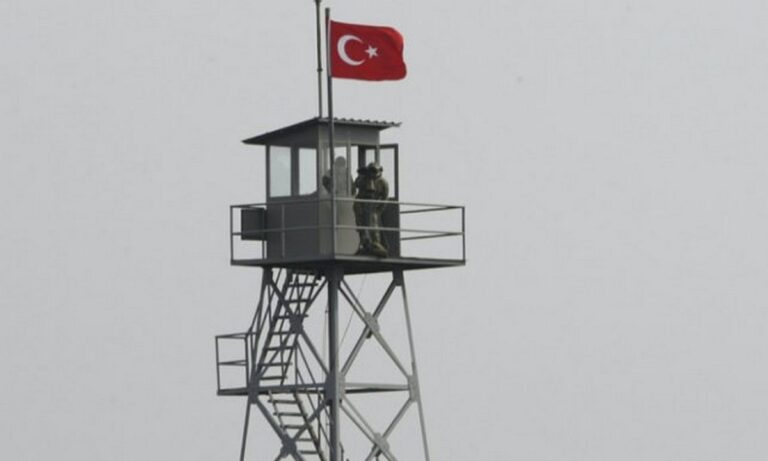 Ελληνοτουρκικά: Οι Τούρκοι ύψωσαν ξαφνικά τρεις πύργους παρακολούθησης στις Φέρες (pics)
