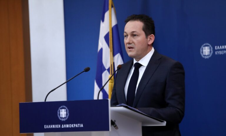 Κορoνοϊός – Πέτσας: «Η άρση του lockdown την 1η Δεκεμβρίου δεν φαίνεται ρεαλιστική»