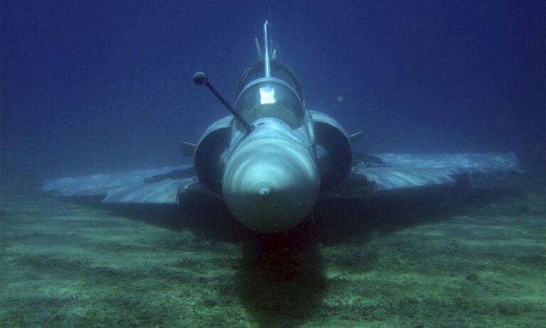 Τουρκία: Πρώτα θα σας επιτεθούμε με 100 πυραύλους Gezgin και μετά με 100 drone