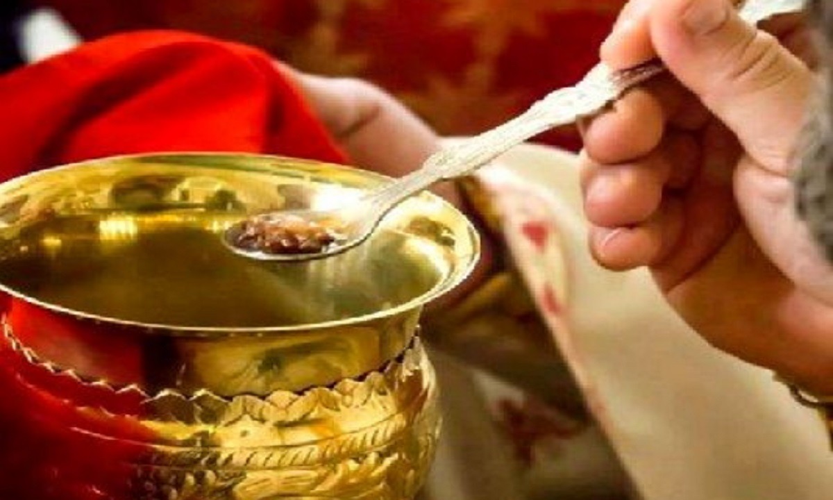 Πέτσας: Φυσικά θα κλείσουν οι εκκλησίες όπως προβλέπεται στα καθολικά lockdown