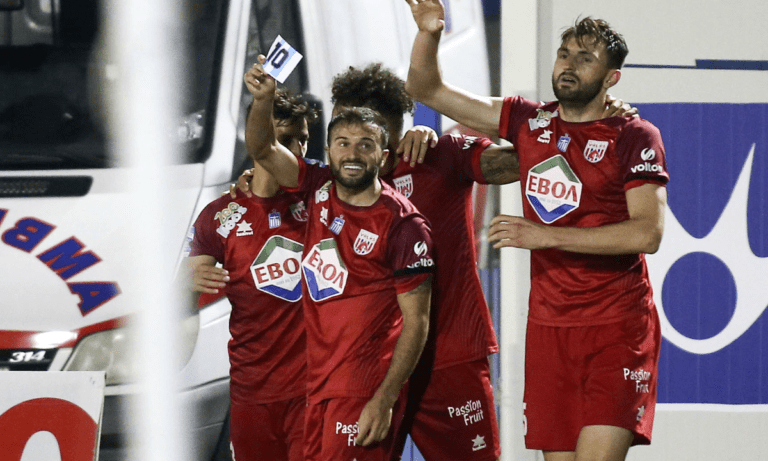 Βόλος: Πανηγύρισαν με περιβραχιόνιο της Αργεντινής στη μνήμη του Μαραντόνα