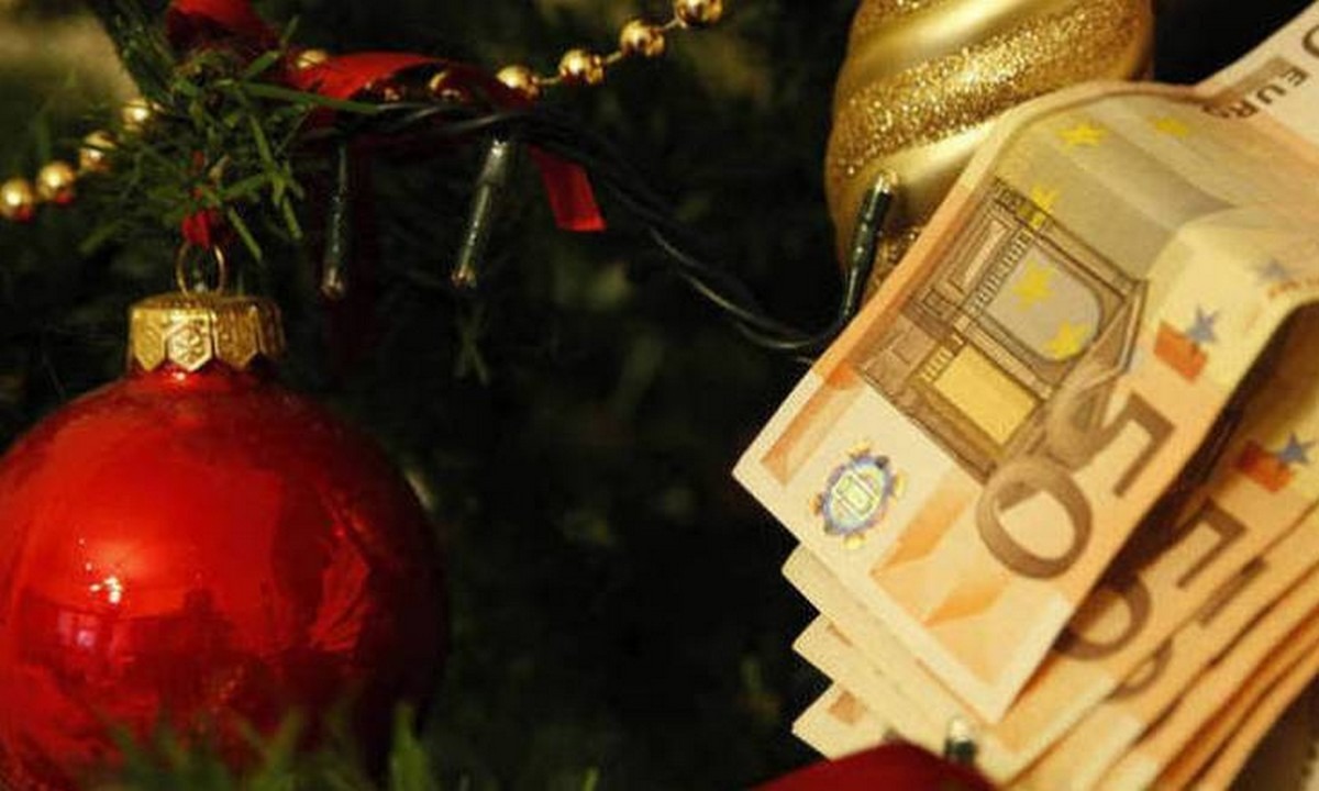 Δώρο Χριστουγέννων: Πότε θα καταβληθεί – Ποιοι και πόσα θα πάρουν