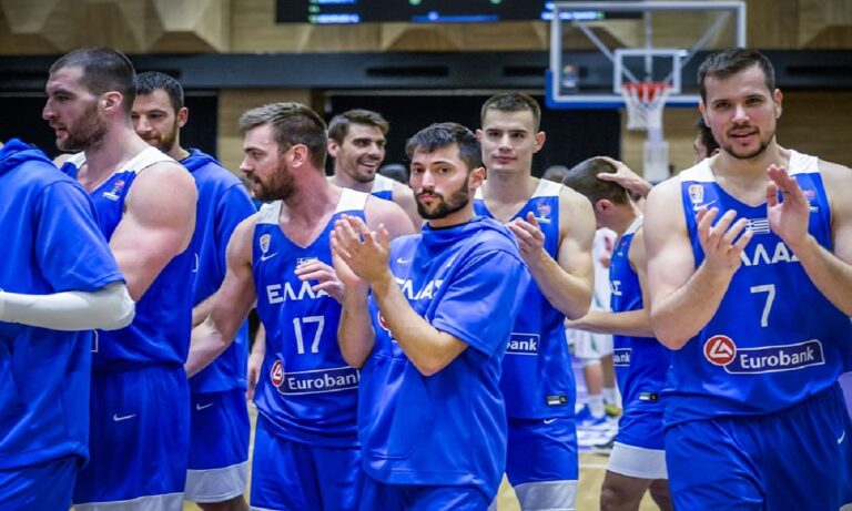 Εθνική ομάδα: Ο ελέφαντας στο δωμάτιο κι εμείς βλέπουμε σίριαλ