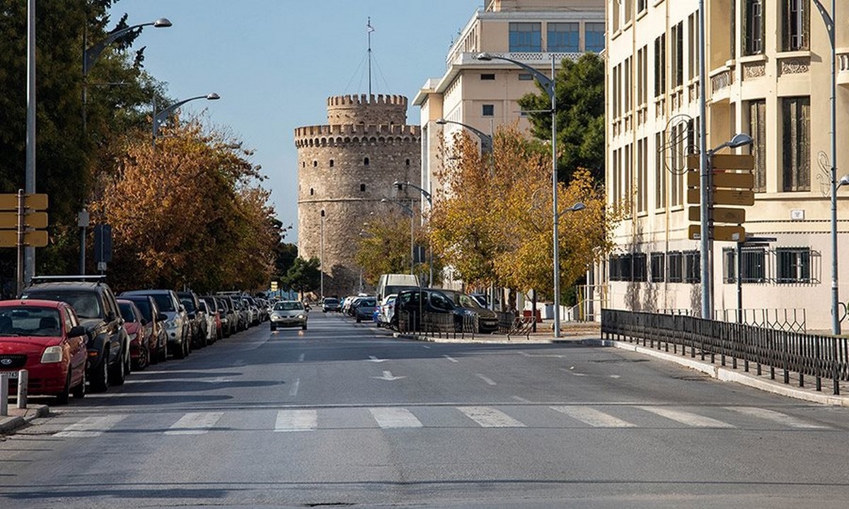 Κορoνοϊός: «Lockdown» μέχρι τα… κάλαντα εισηγούνται οι ειδικοί