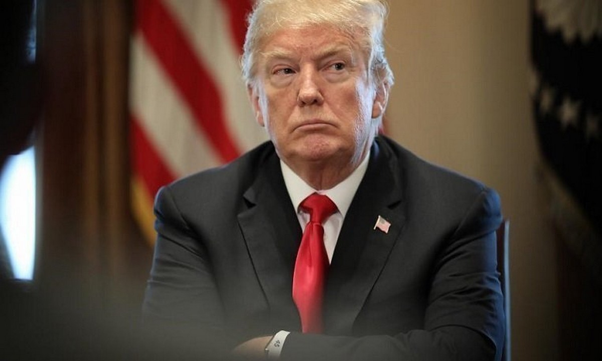 Τραμπ:  Ήθελε να επιτεθεί στο πυρηνικό εργοστάσιο του Ιράν