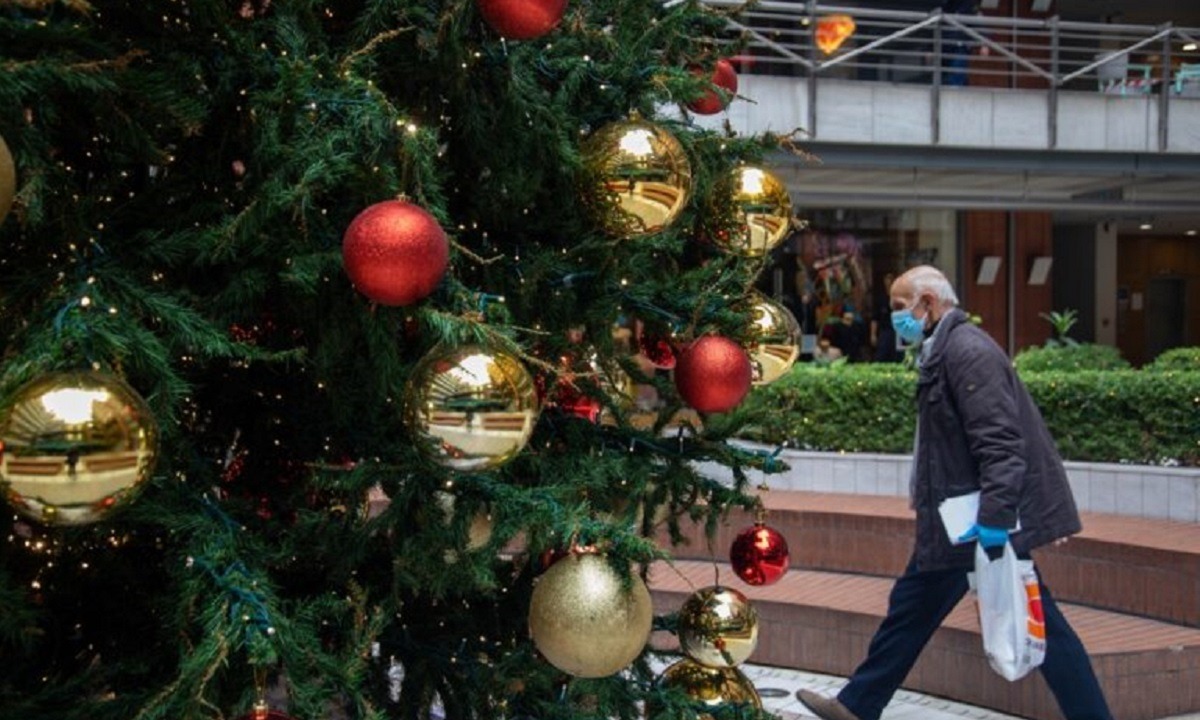 Γιορτές: «Παραθυράκι» για μετακινήσεις παραμονή και ανήμερα Χριστουγέννων και Πρωτοχρονιάς