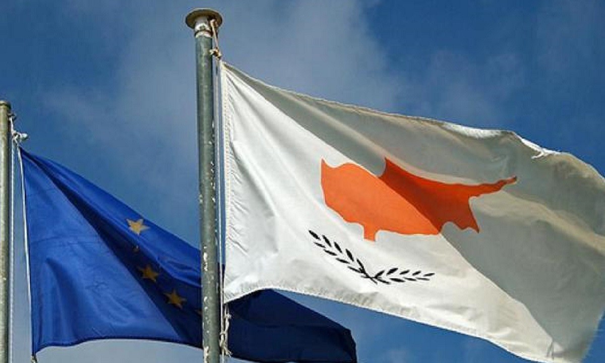13/12/2002 -Κύπρος: Αποφασίζεται η ένταξή της στην Ευρωπαϊκή Ένωση (vid)