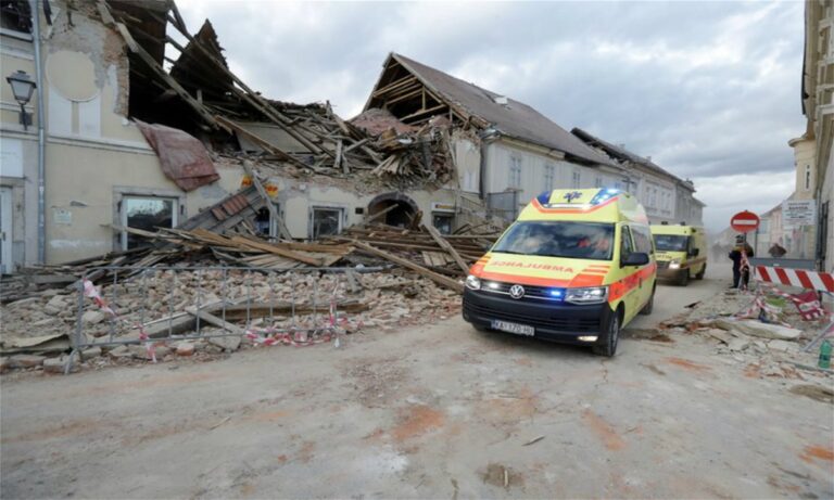 Κροατία: Τουλάχιστον επτά νεκροί από το μεγάλο σεισμό (vid)