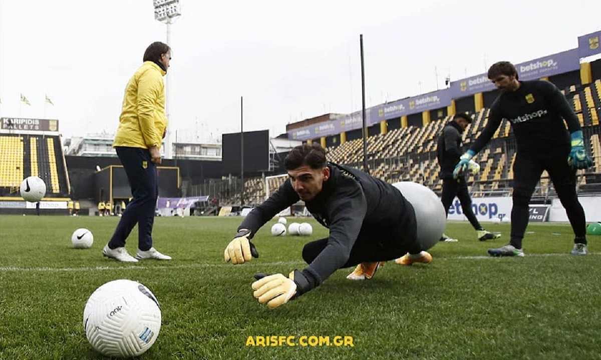 Άρης: Ορεξάτος στην προπόνηση ο Σιαμπάνης – Αποχώρησε ο Κάτσε (pics)
