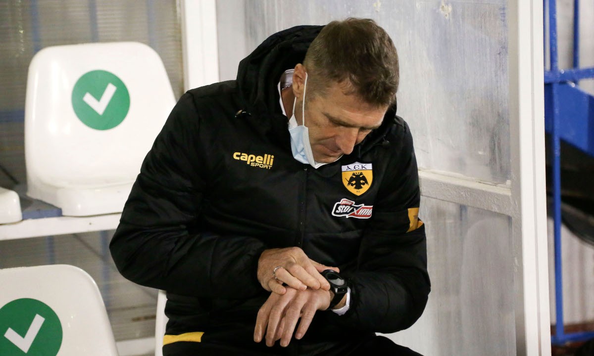 Καρέρα: «Δεν κερδίζεις με την φανέλα και στα χαρτιά…»